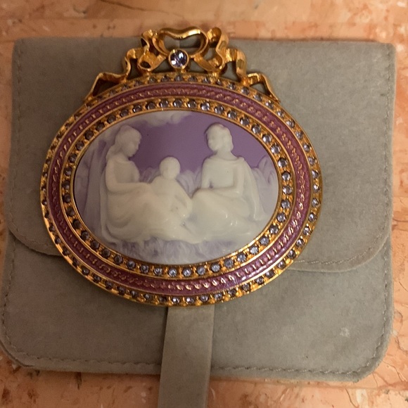Exquisite Cameo brooch - Picture 2 of 3